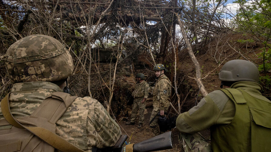 Украинские военные перестали строить оборонные сооружения в районе Авдеевки