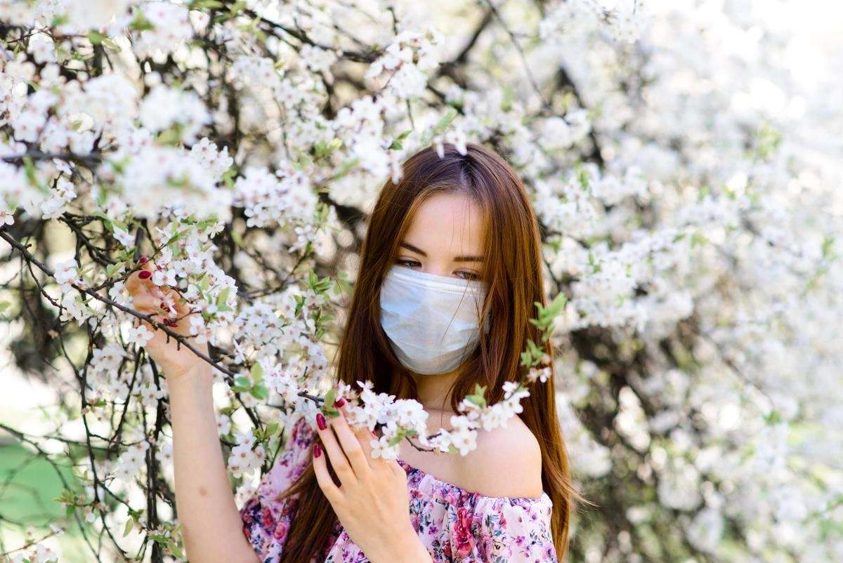 Симптомы весенней аллергии: ключи к их выявлению